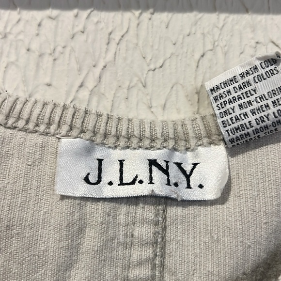 J.L.N.Y. Vintage Corduroy Beige Jumper size small - Picture 9 of 11